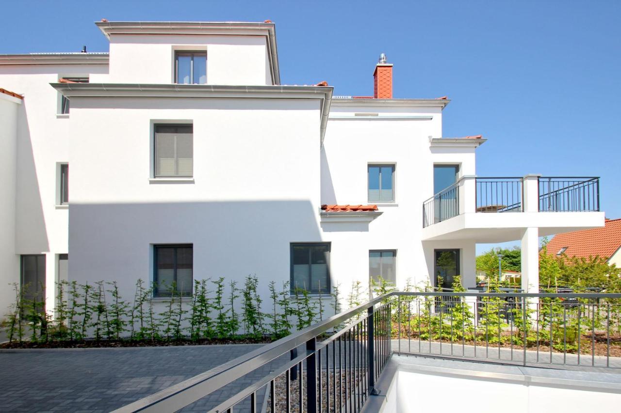 Zentrale Fewo Mit Terrasse, Gratis Nutzung Vom Ahoi Erlebnisbad Und Sauna In Sellin - Villa Anni Fewo 02 奥斯特巴德·哥伦 外观 照片