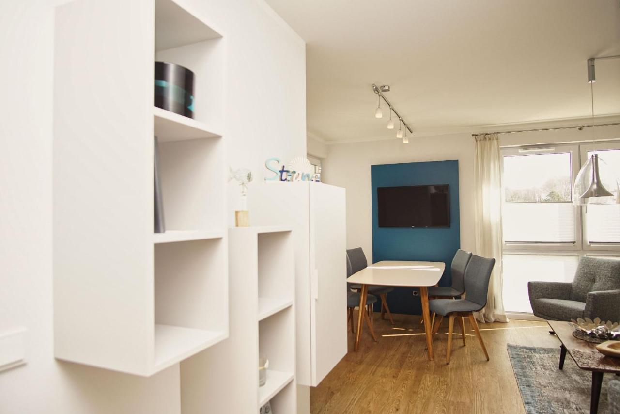 Zentrale Fewo Mit Terrasse, Gratis Nutzung Vom Ahoi Erlebnisbad Und Sauna In Sellin - Villa Anni Fewo 02 奥斯特巴德·哥伦 外观 照片